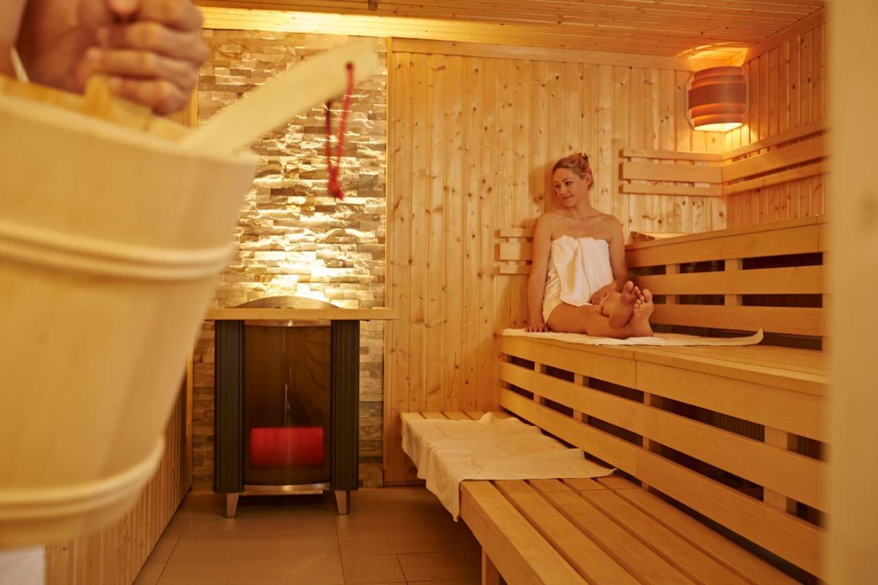 Landgasthof Hotel Hirsch Loßburg Dış mekan fotoğraf