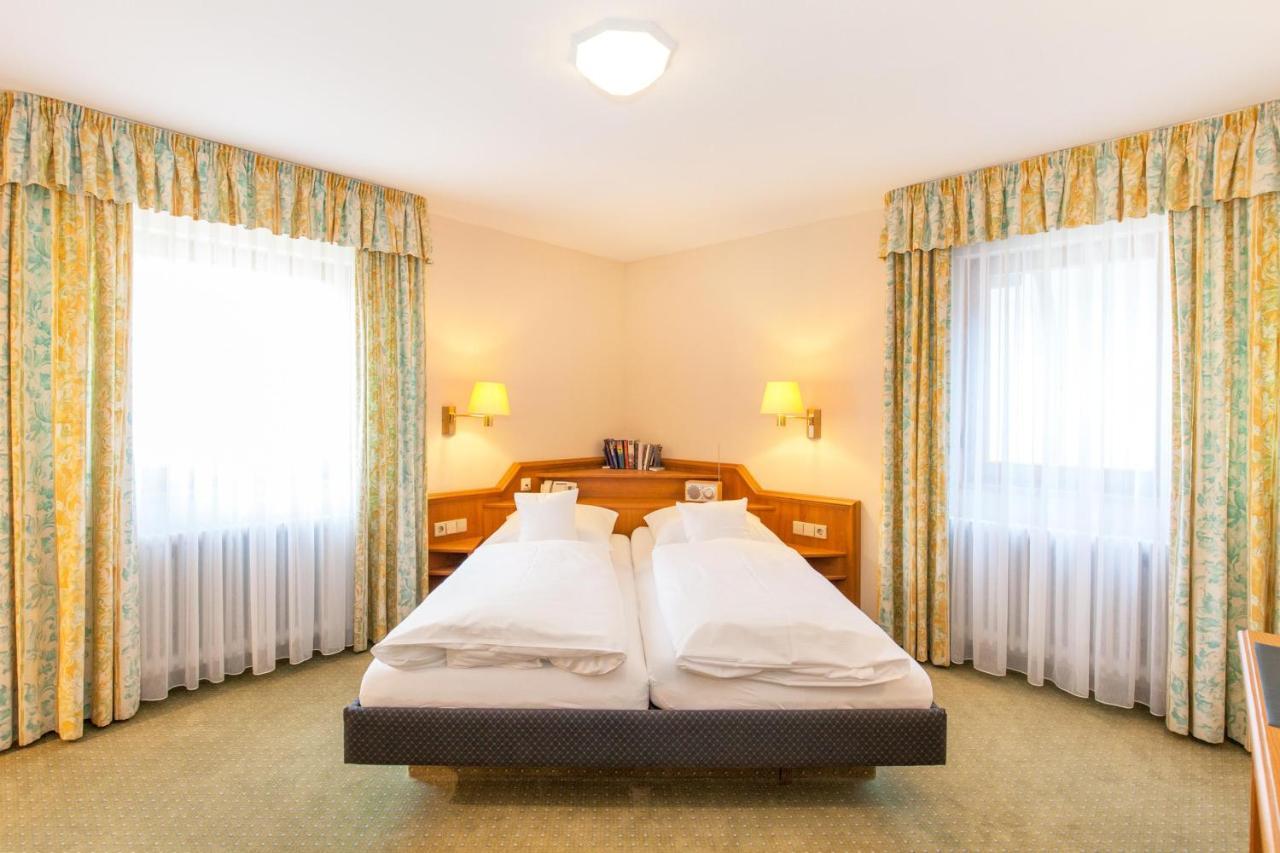 Landgasthof Hotel Hirsch Loßburg Dış mekan fotoğraf