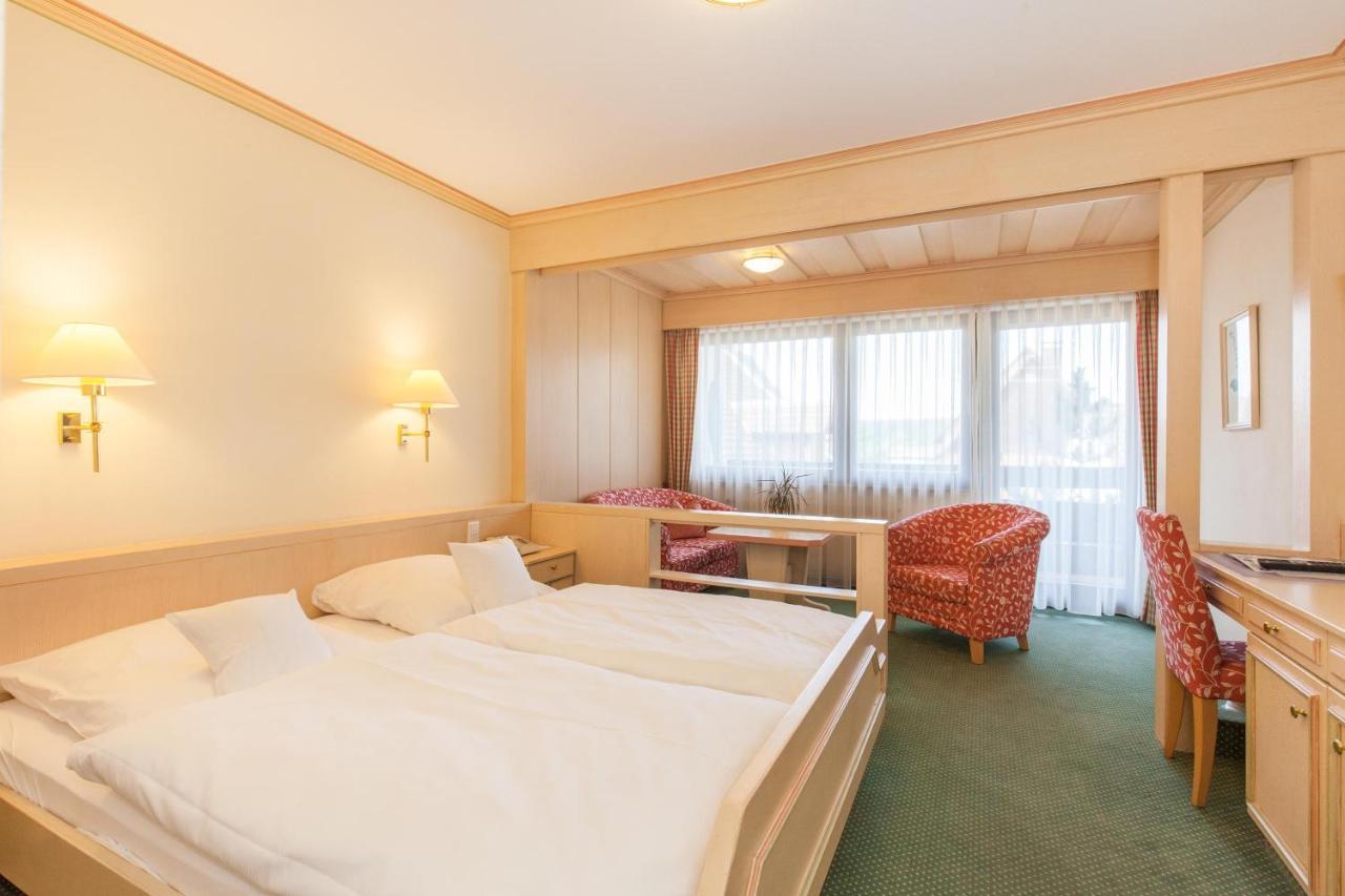 Landgasthof Hotel Hirsch Loßburg Dış mekan fotoğraf