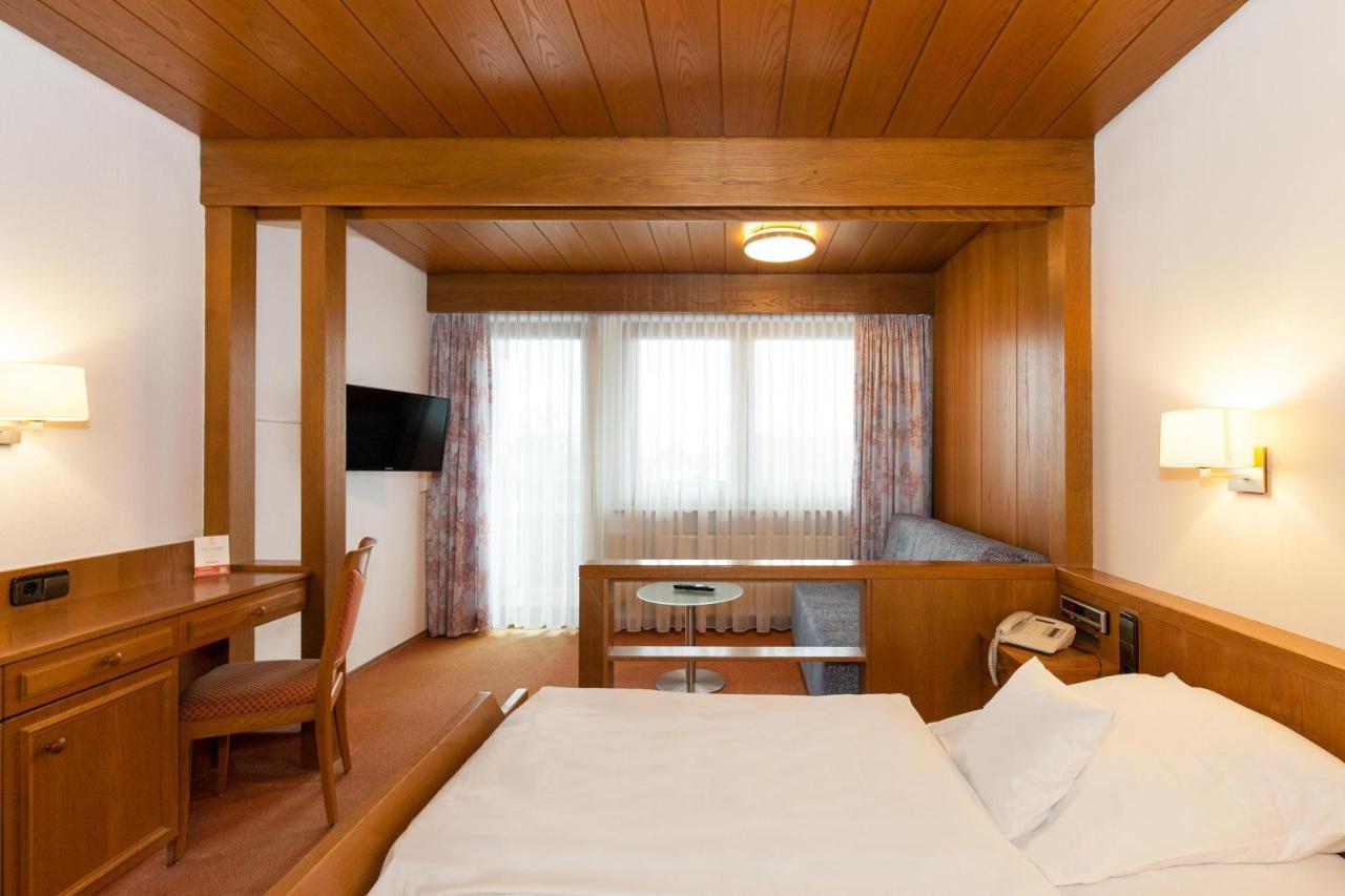 Landgasthof Hotel Hirsch Loßburg Dış mekan fotoğraf