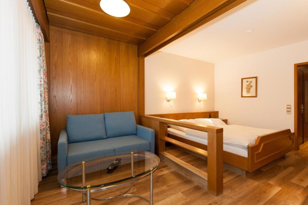 Landgasthof Hotel Hirsch Loßburg Dış mekan fotoğraf