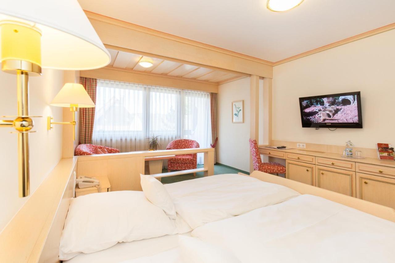 Landgasthof Hotel Hirsch Loßburg Dış mekan fotoğraf