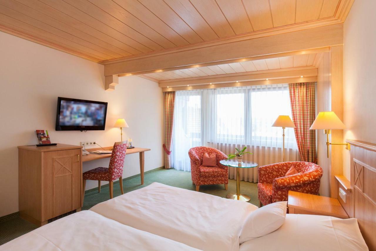 Landgasthof Hotel Hirsch Loßburg Dış mekan fotoğraf