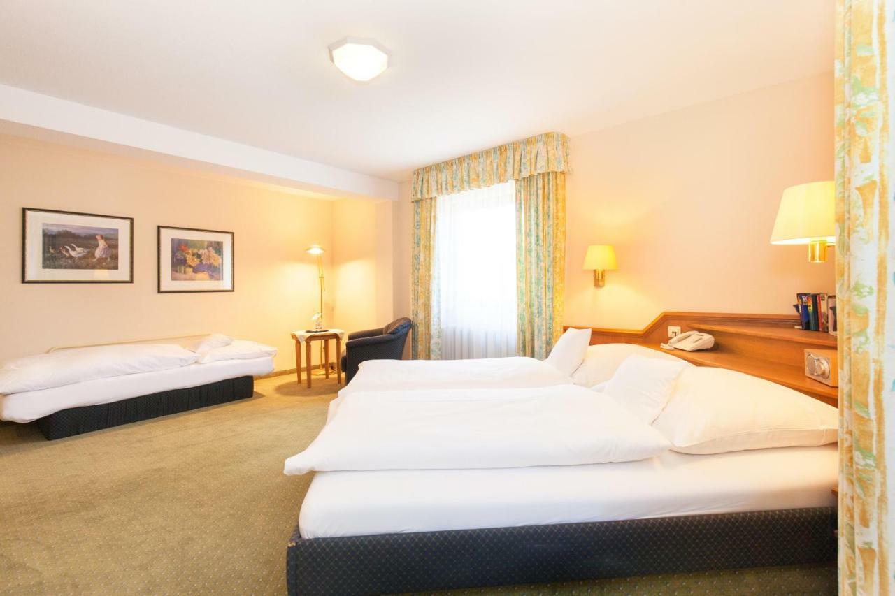 Landgasthof Hotel Hirsch Loßburg Dış mekan fotoğraf
