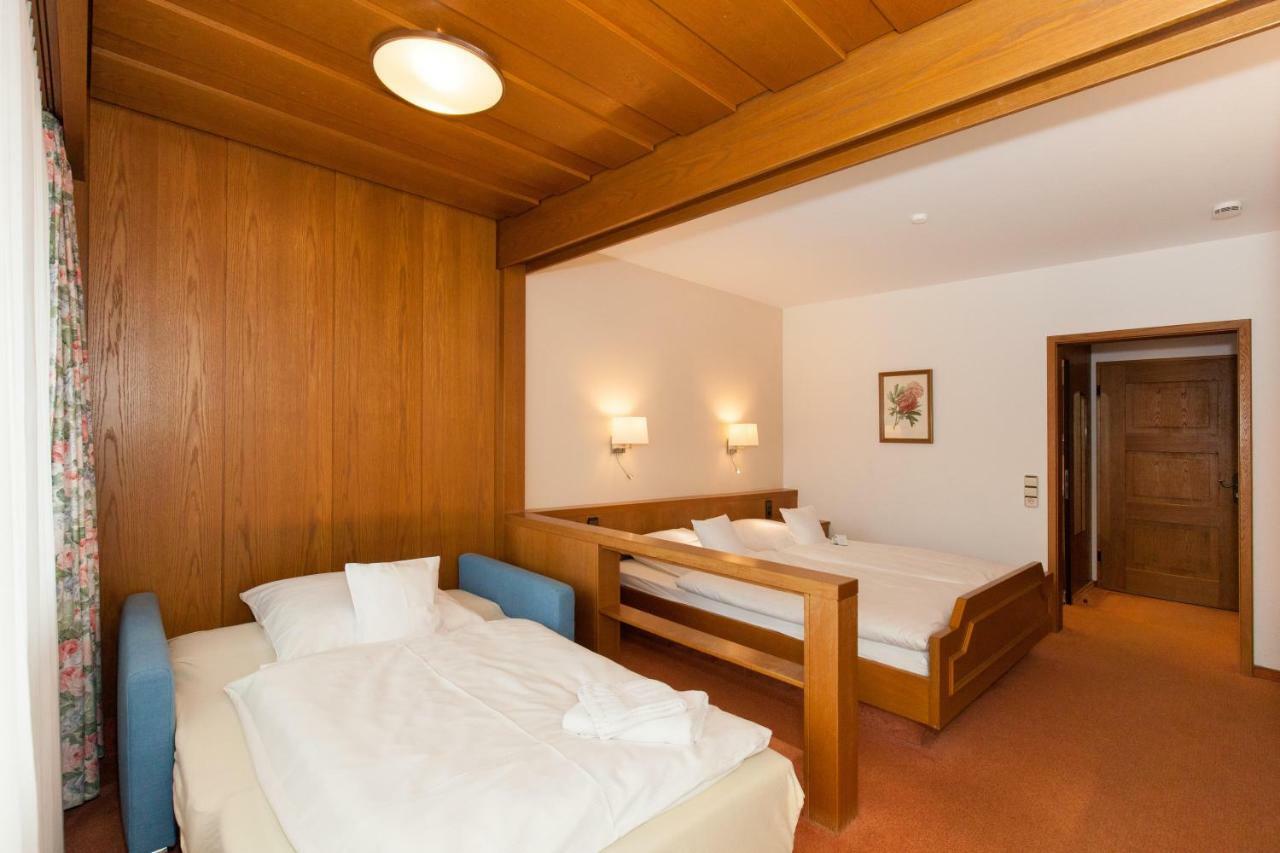 Landgasthof Hotel Hirsch Loßburg Dış mekan fotoğraf